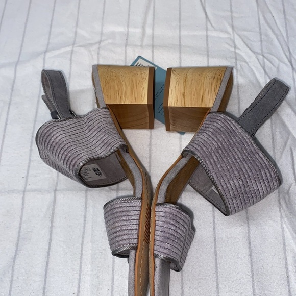 TOMS Poppy Sandal (Women, TOMS Women's Gray Sandals, Highheel Size 8.5 - Picture 6 of 9